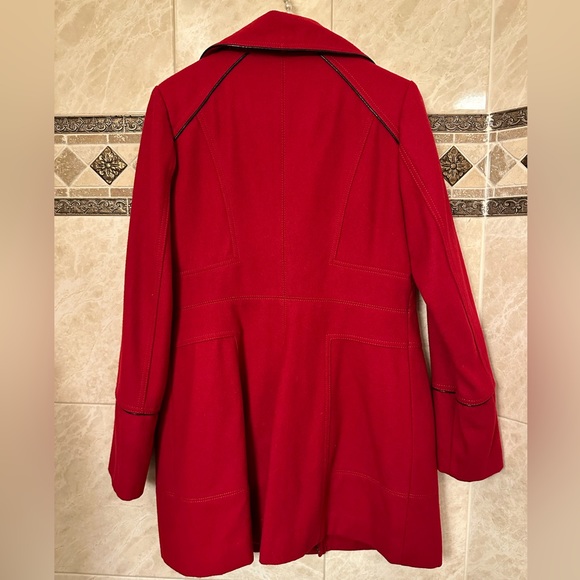 Red Guess Jacket with Black Buttons - Picture 3 of 3